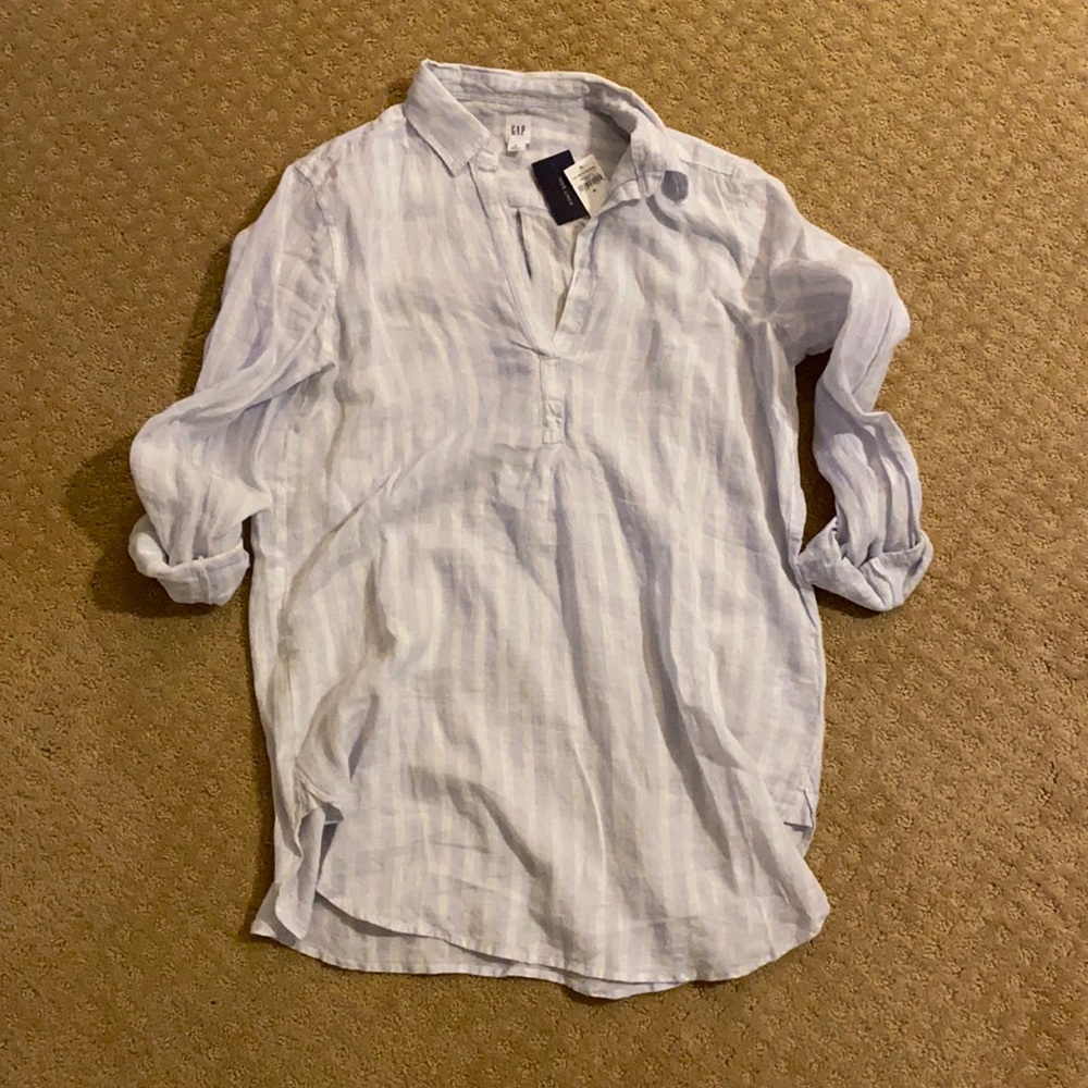 Tunic top from gap. Linen material size M.